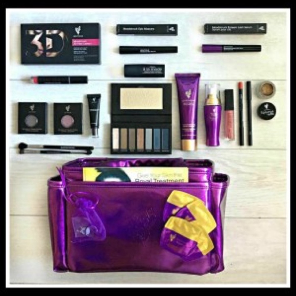 Younique Starter Kit